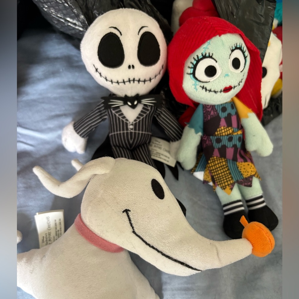 I am selling them all together or individually:)